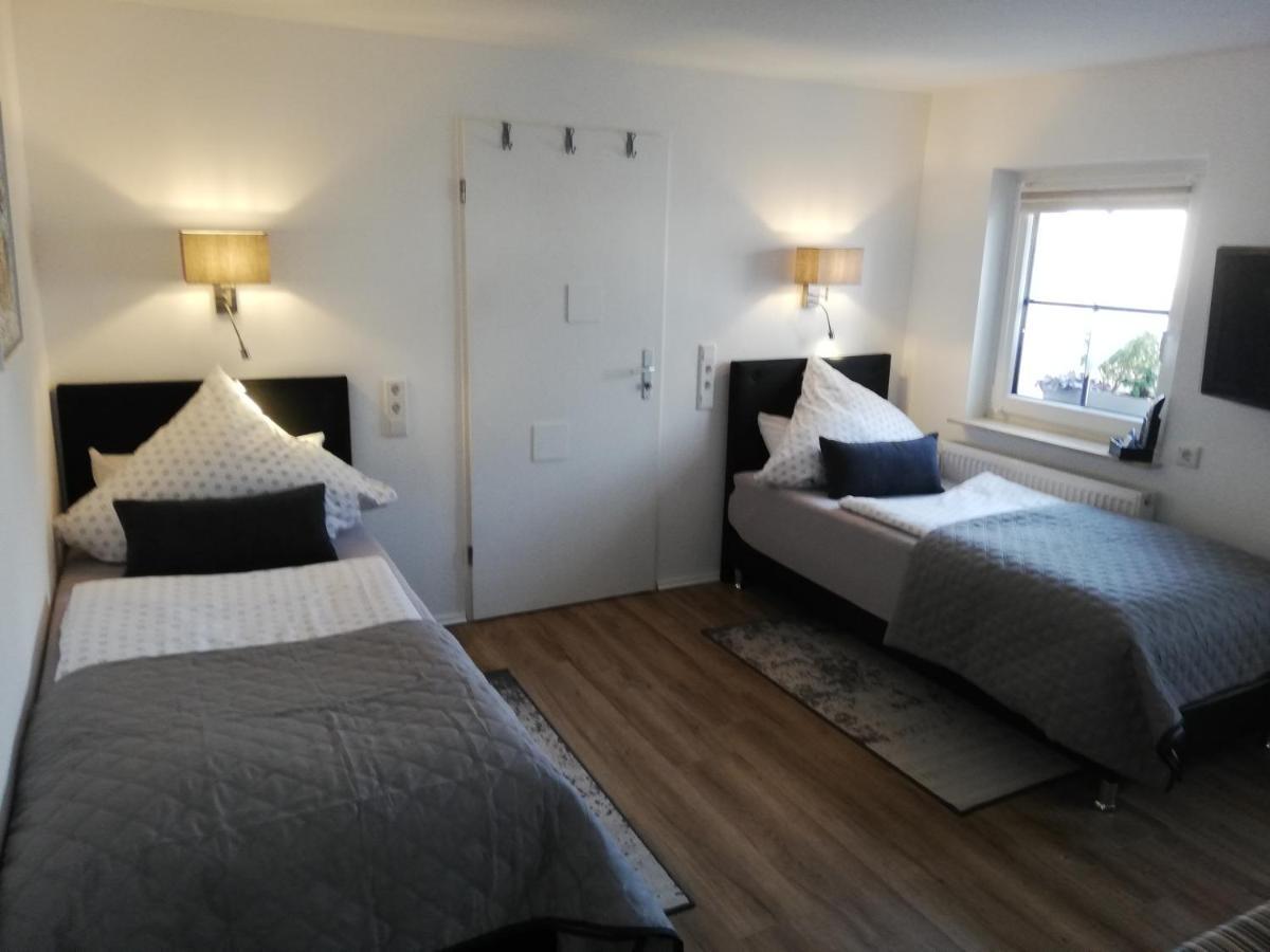 Ferienwohnung Hirmer Zirndorf Exterior foto
